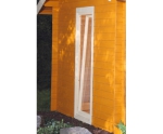 Zusatzfenster f�r Gartenhaus Langeoog 40-ISO nachtrtr�glich weiss gestrichen.
